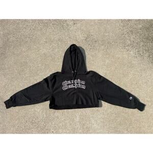 Champion Sweatshirt Women Size Small Black Reverse Weave Embroidered Hooded Crop